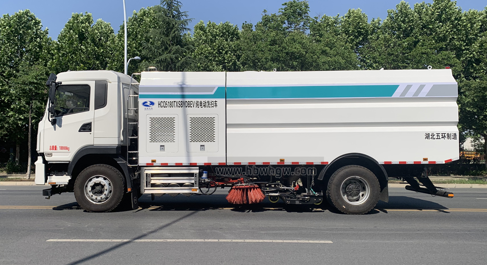 比亞迪純電動洗掃車
