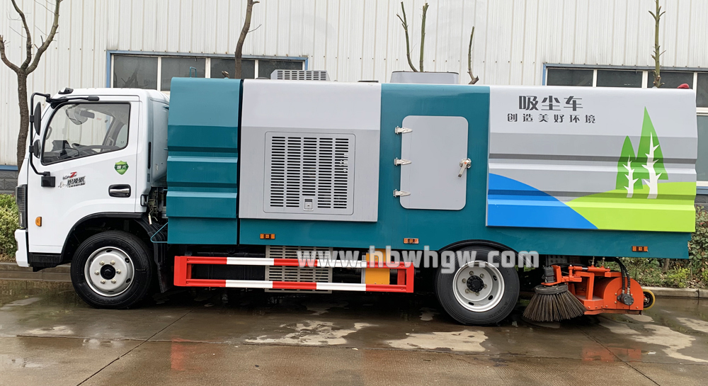 東風D7吸塵車(新款)