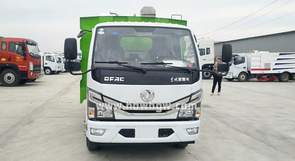 東風D6吸塵車