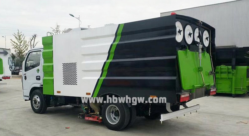 東風D6吸塵車